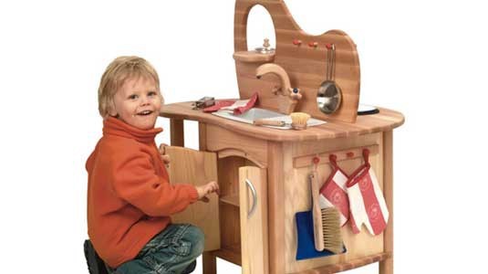 Kaysersberg Vignoble - Création. Des jeux en bois aux meubles-jouets